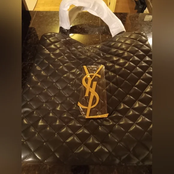 Yves Saint Laurent Bags Icare Maxi Shopping Bag In Quilted